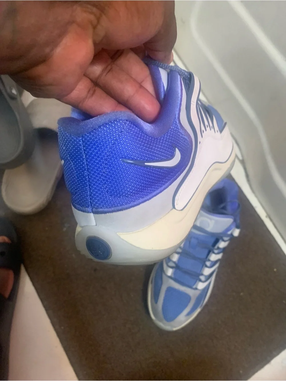 Nike Men's Sneaker Sole - Off-White with Blue Accent